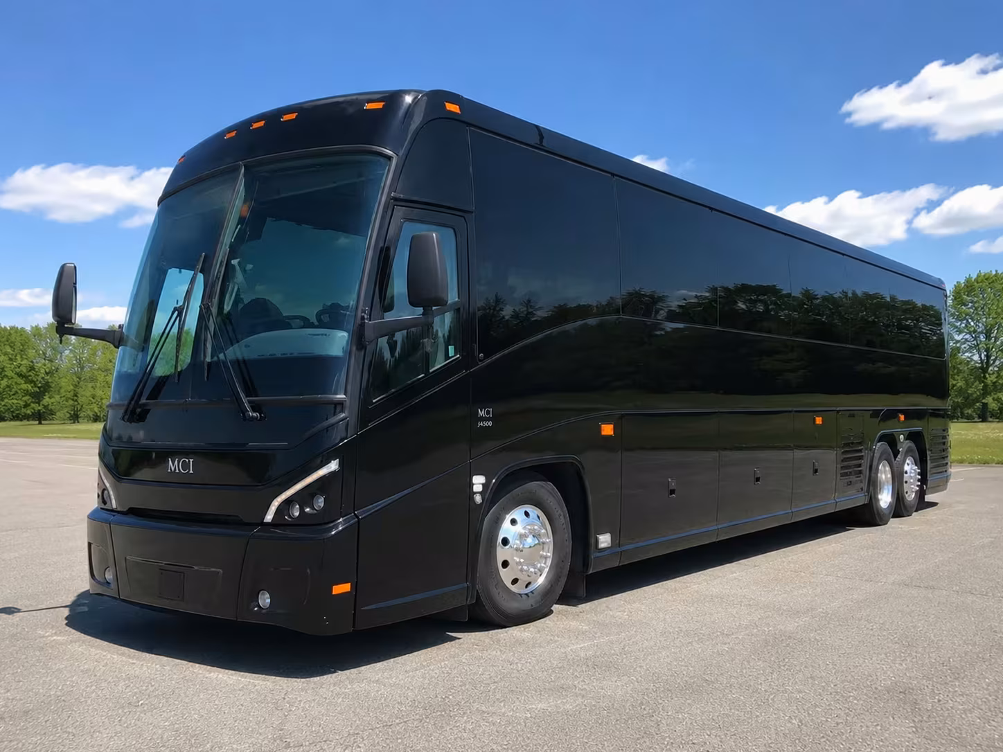 choosing the right bus size for your murrieta school field trip