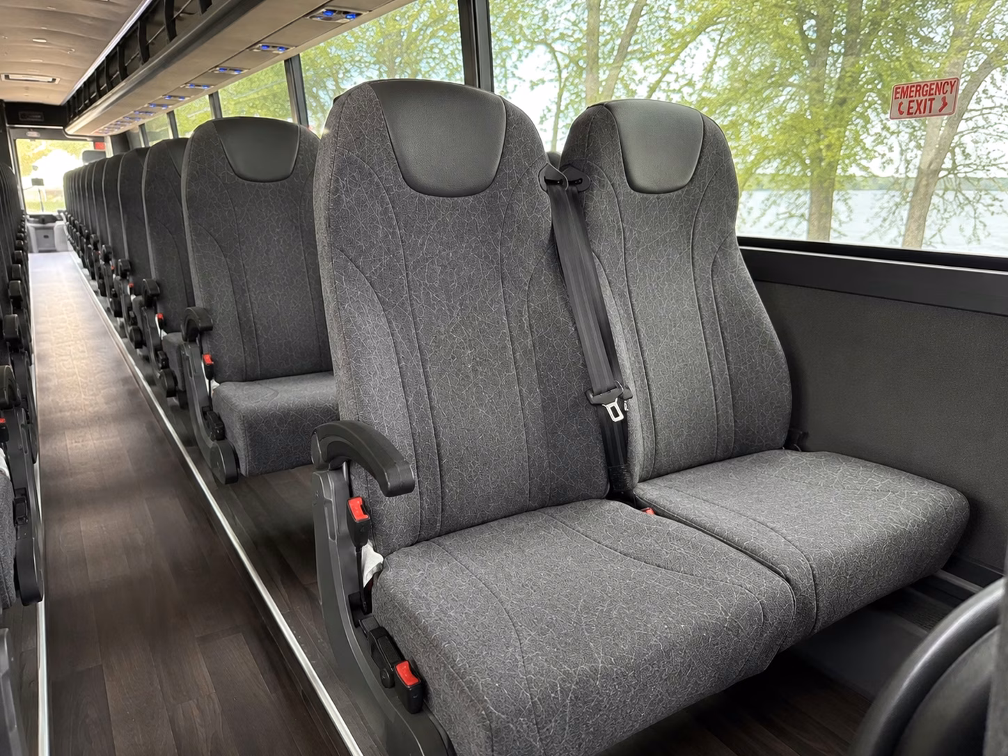 murrieta airport transfer shuttle bus services